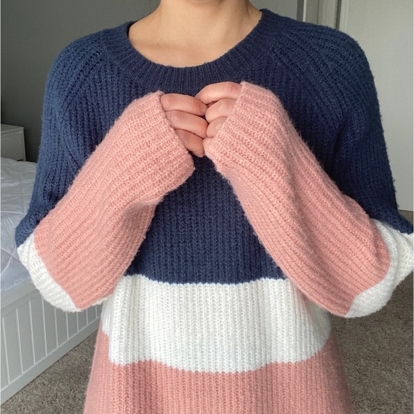 Pink Lily Boutique color block sweater - Picture 9 of 13